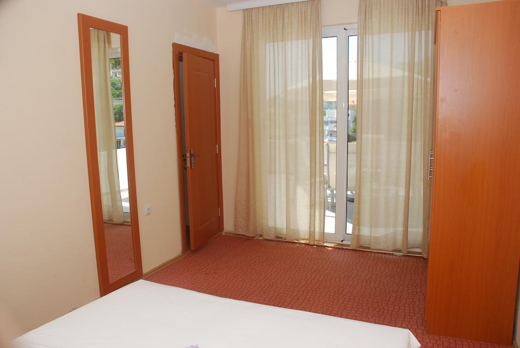 Apartments Ismy Ulcinj Værelse billede