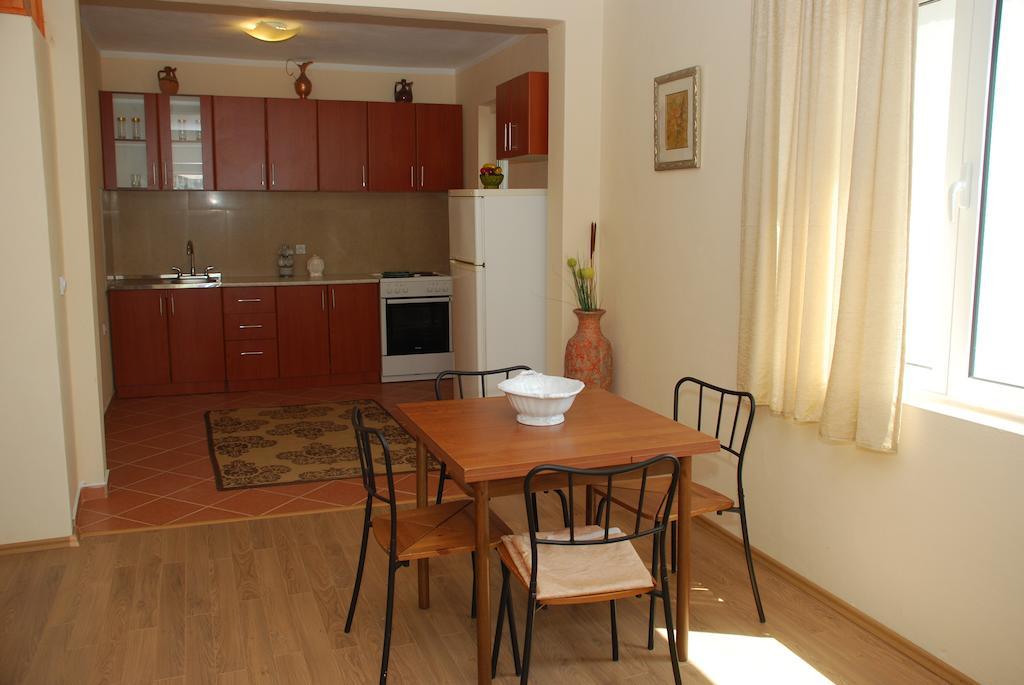 Apartments Ismy Ulcinj Værelse billede
