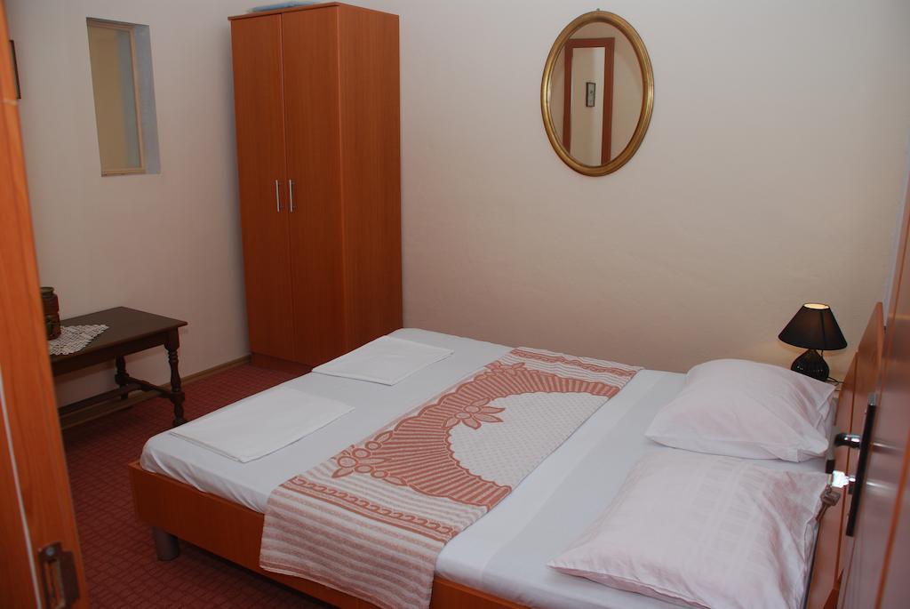 Apartments Ismy Ulcinj Værelse billede