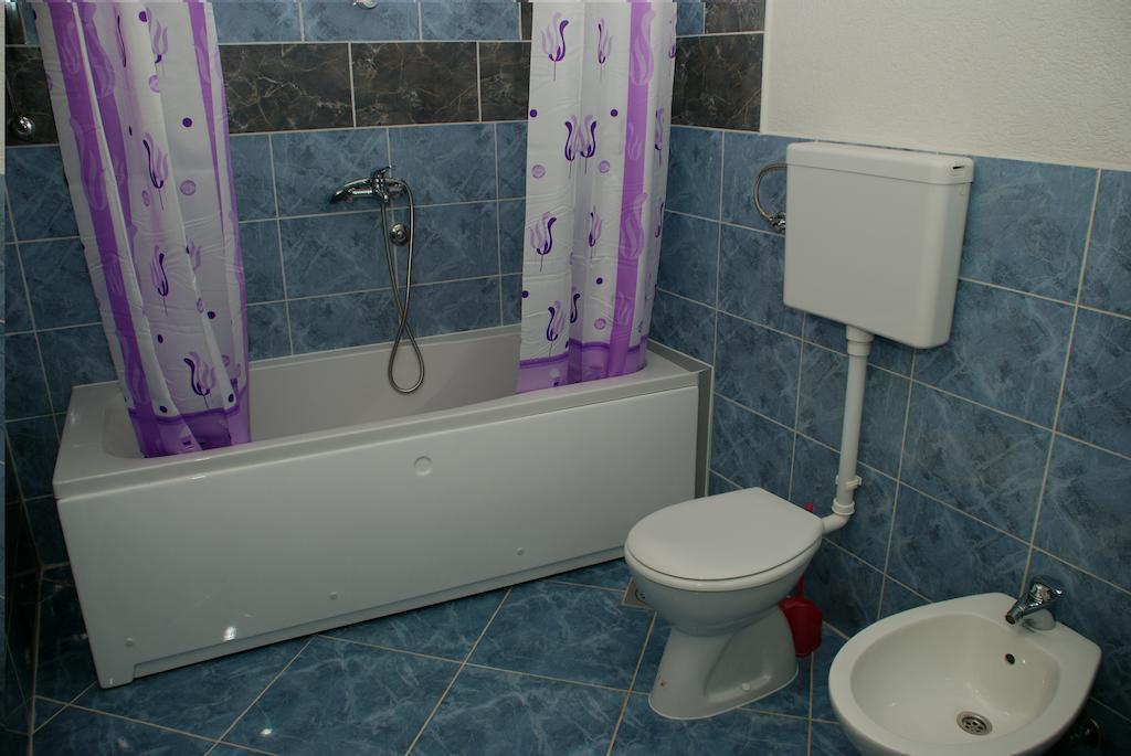 Apartments Ismy Ulcinj Værelse billede