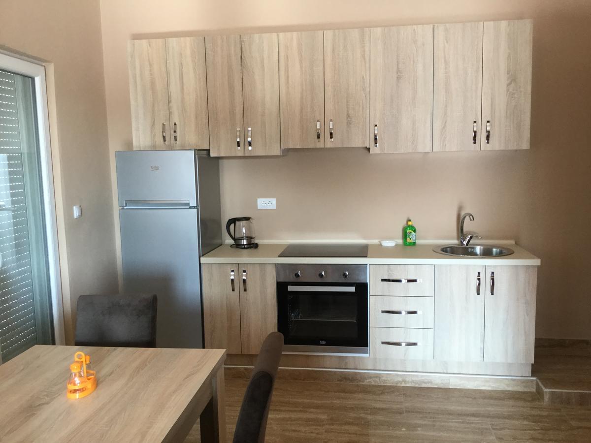 Apartments Ismy Ulcinj Eksteriør billede