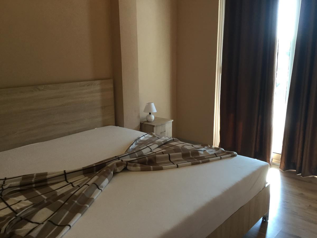 Apartments Ismy Ulcinj Eksteriør billede